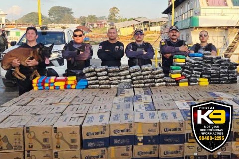 Policiais efetuaram a apreensão de 115kg de drog@s escondidos em embarcação