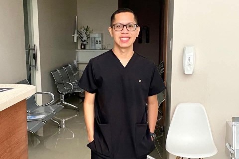 Técnico de enfermagem morre afogado na Praia da Lua, em Manaus 
